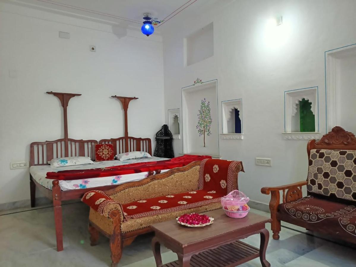 Hotel Aravali View Palace Удайпур Екстериор снимка